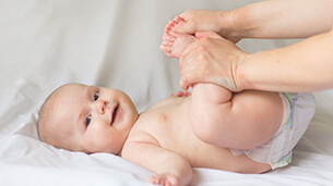 baby_massage.jpg
